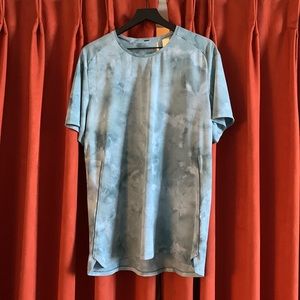 Men’s Lululemon Short Sleeve T-Shitt Top - blue/green tie dye